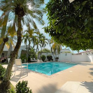 L'Aurora Hotel Boutique